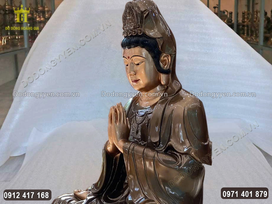 Phật b&agrave; gi&uacute;p bảo hộ, mang lại b&igrave;nh an cho gia đ&igrave;nh gia chủ
